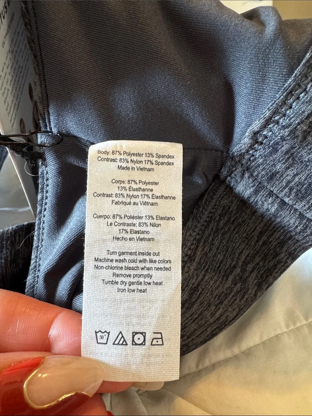 Alo Lotus bra (M)